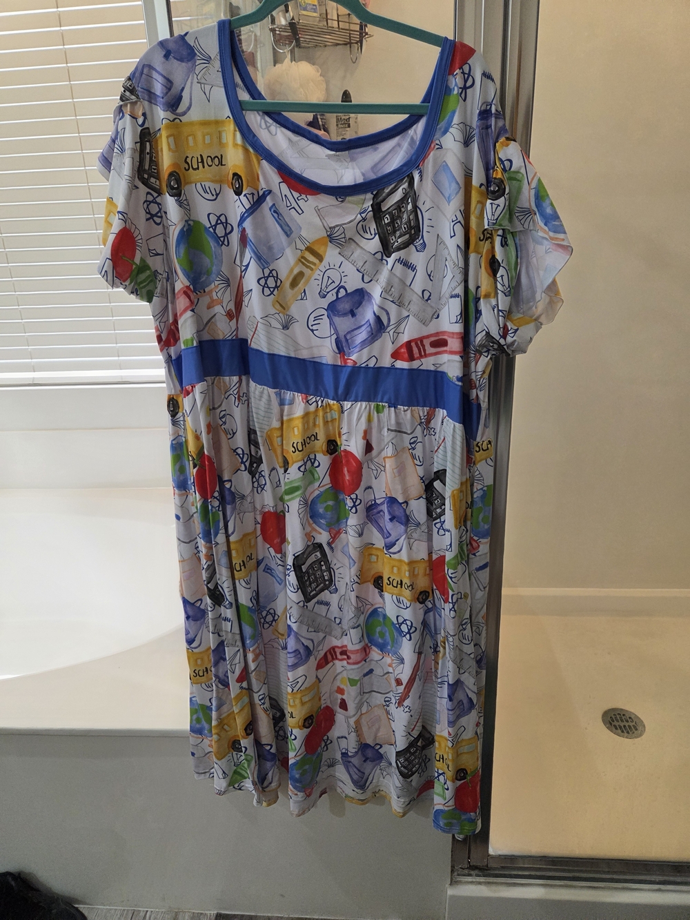 White School-Themed Short Sleeve Dress